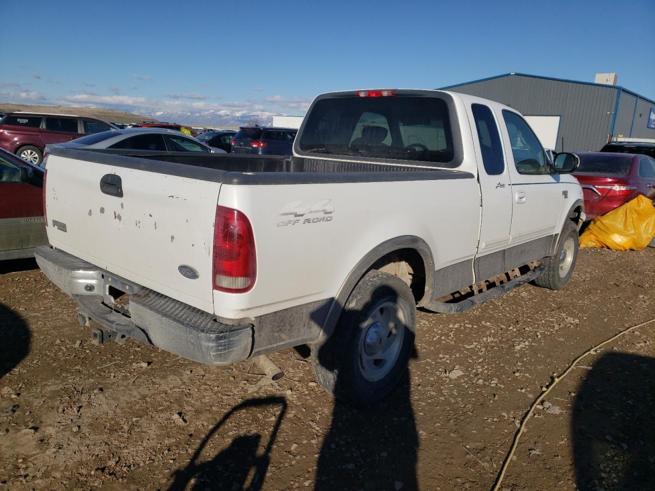 Photo 4 from auction – 2001 FORD F150 with VIN 1FTRX18L91NA70284