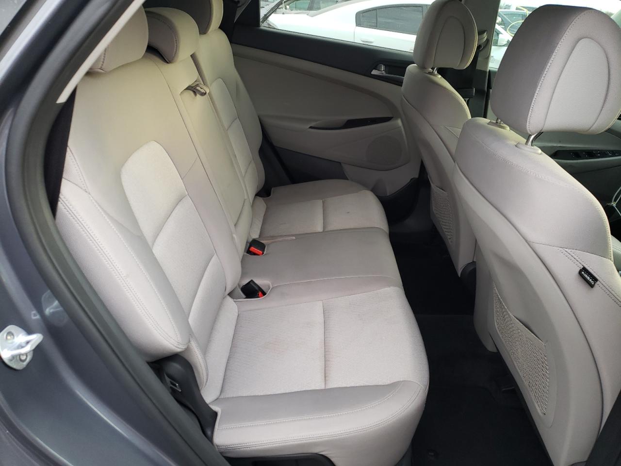 Photo 6 from auction – 2016 HYUNDAI TUCSON with VIN KM8J33A47GU124134