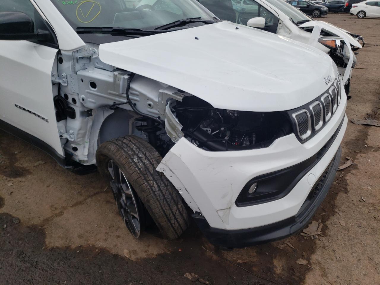 صورة رقم 9 من المزاد - 2022 JEEP COMPASS LA مع VIN 3C4NJDBB7NT135821