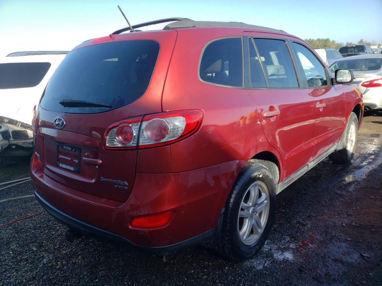 Photo 4 from auction – 2010 HYUNDAI SANTA FE G with VIN 5NMSGDAB6AH411030