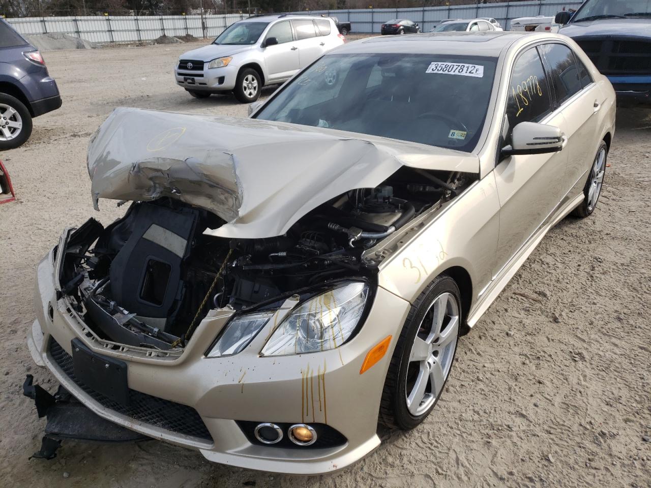 Photo 2 from auction – 2010 MERCEDES-BENZ E 350 with VIN WDDHF5GB5AA210102