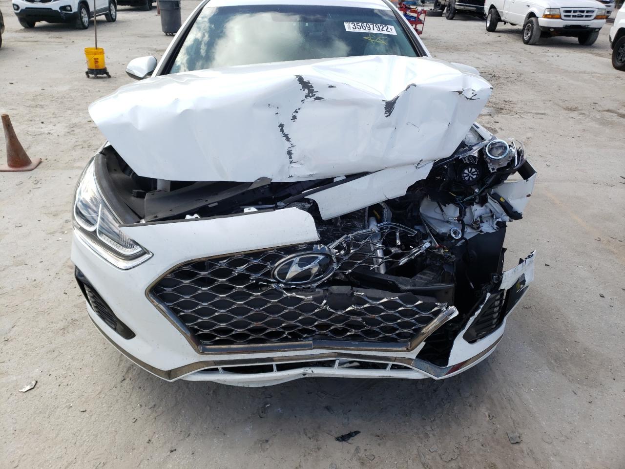 Photo 7 from auction – 2019 HYUNDAI SONATA LIM with VIN 5NPE34AF6KH771365