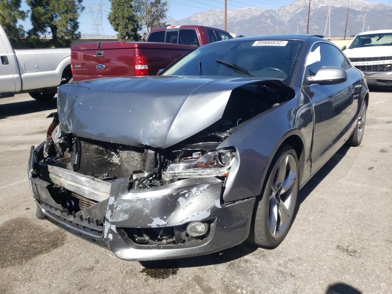 Photo 2 from auction – 2012 AUDI A5 PREMIUM with VIN WAULFAFRXCA035468