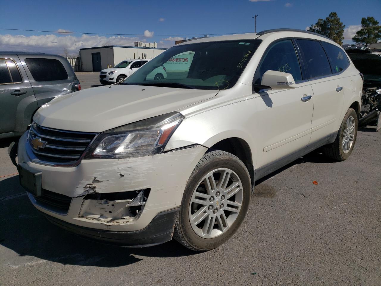 Photo 2 from auction – 2015 CHEVROLET TRAVERSE L with VIN 1GNKRGKD5FJ265742
