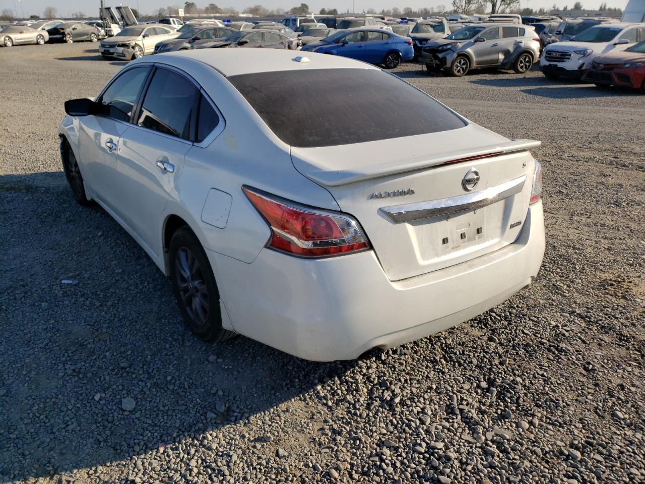Photo 3 from auction – 2015 NISSAN ALTIMA 2.5 with VIN 1N4AL3AP3FC585761