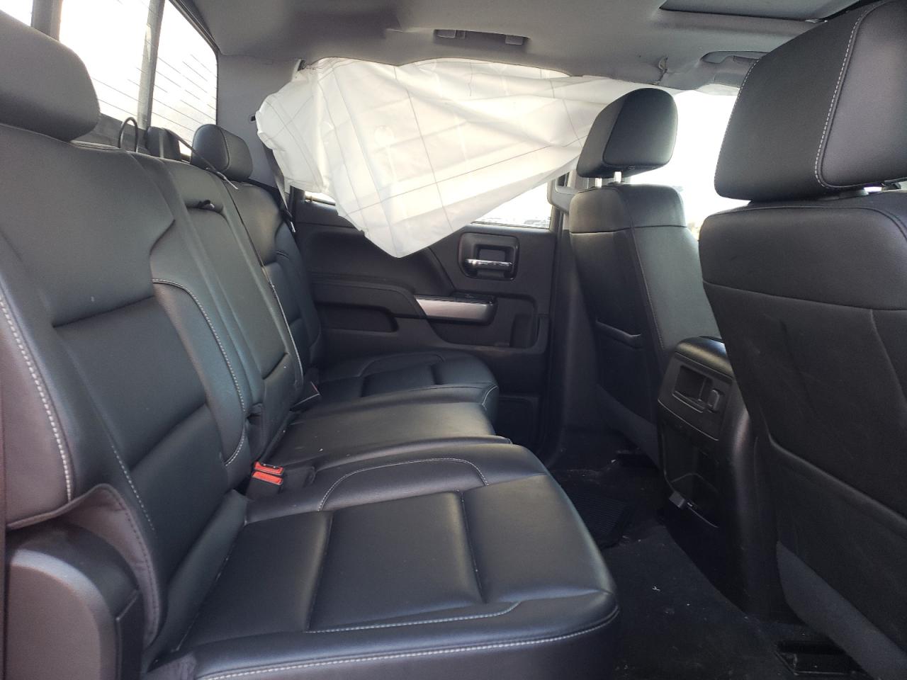 Photo 6 from auction – 2017 CHEVROLET SILVERADO with VIN 3GCUKSEJ5HG368187