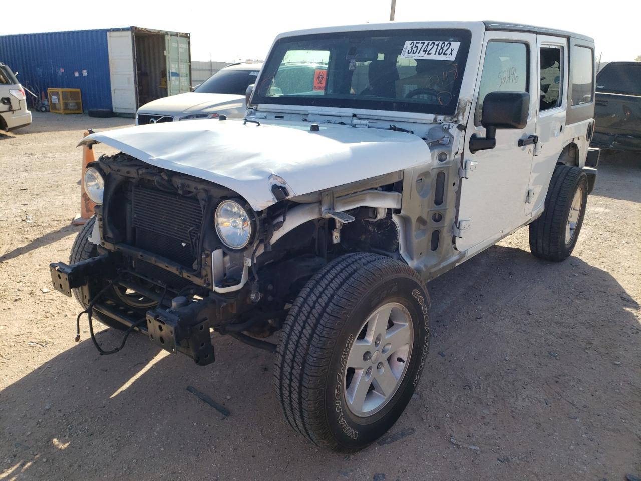 Photo 2 from auction – 2017 JEEP WRANGLER U with VIN 1C4BJWDG3HL527735
