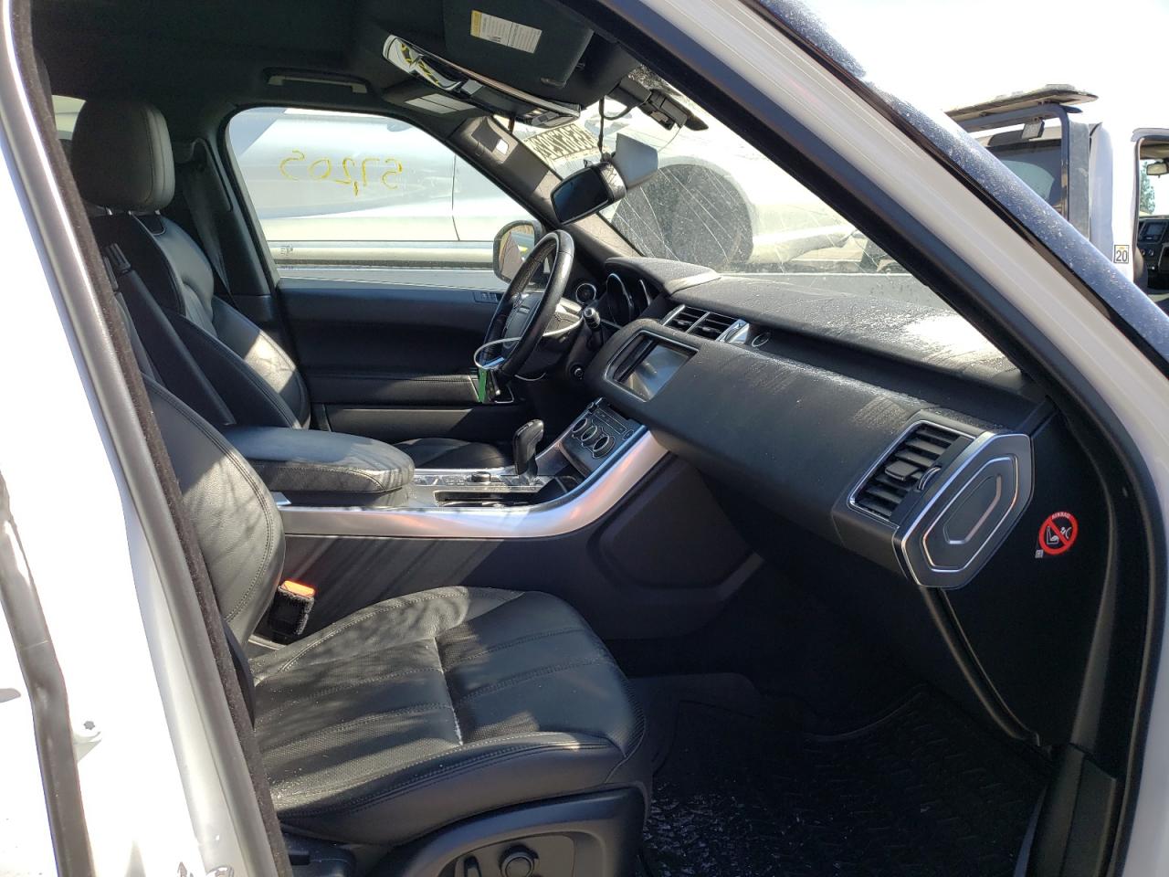 Photo 5 from auction – 2016 LAND ROVER RANGE ROVE with VIN SALWG2KFXGA662068