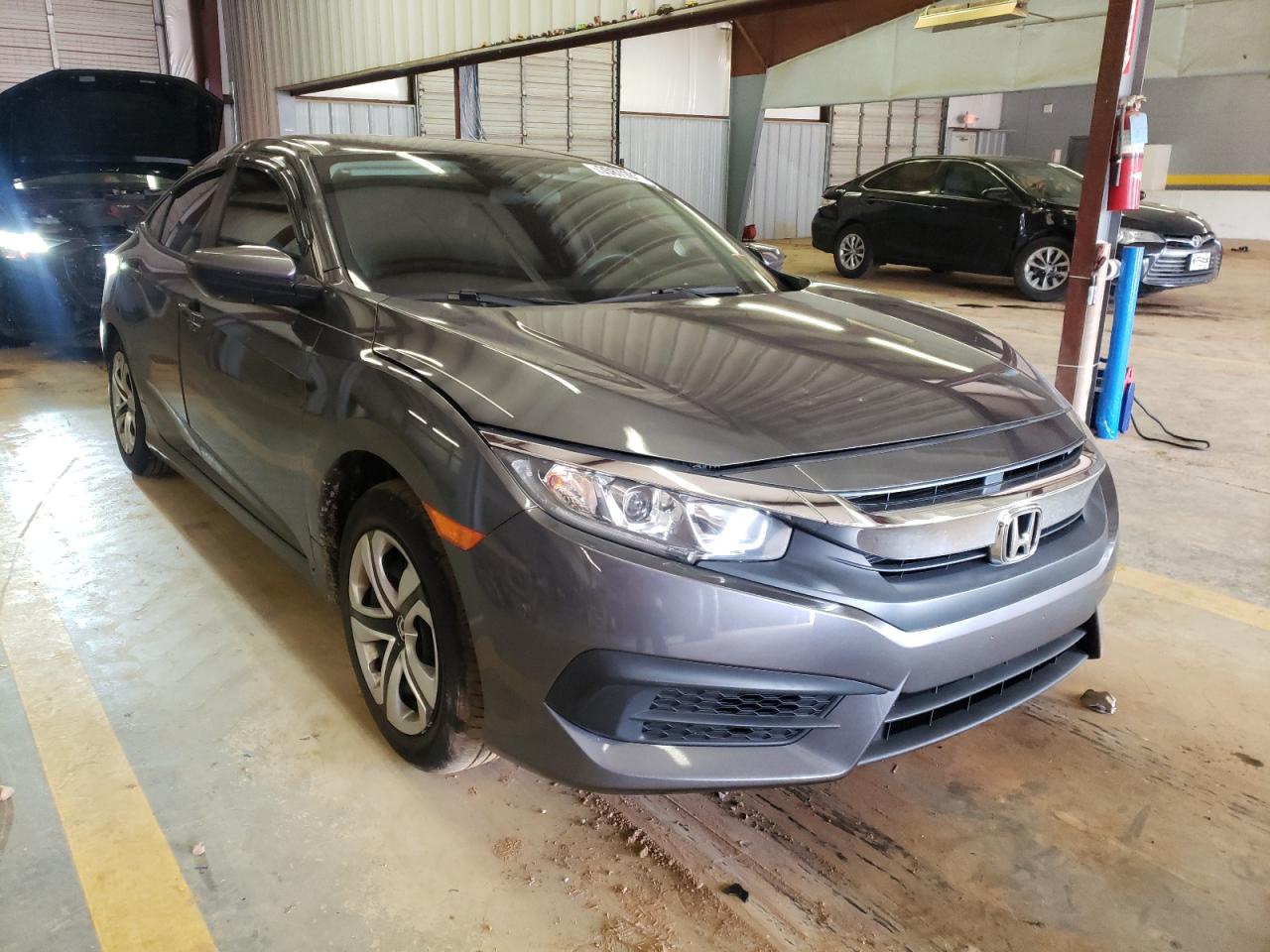 Photo 1 from auction – 2018 HONDA CIVIC LX with VIN 2HGFC2F52JH565929