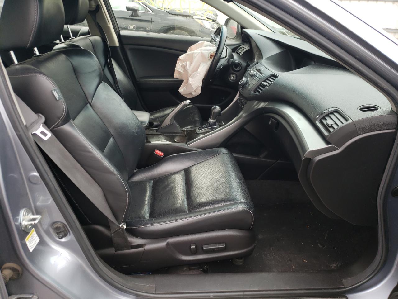 Photo 5 from auction – 2013 ACURA TSX with VIN JH4CU2F47DC012480