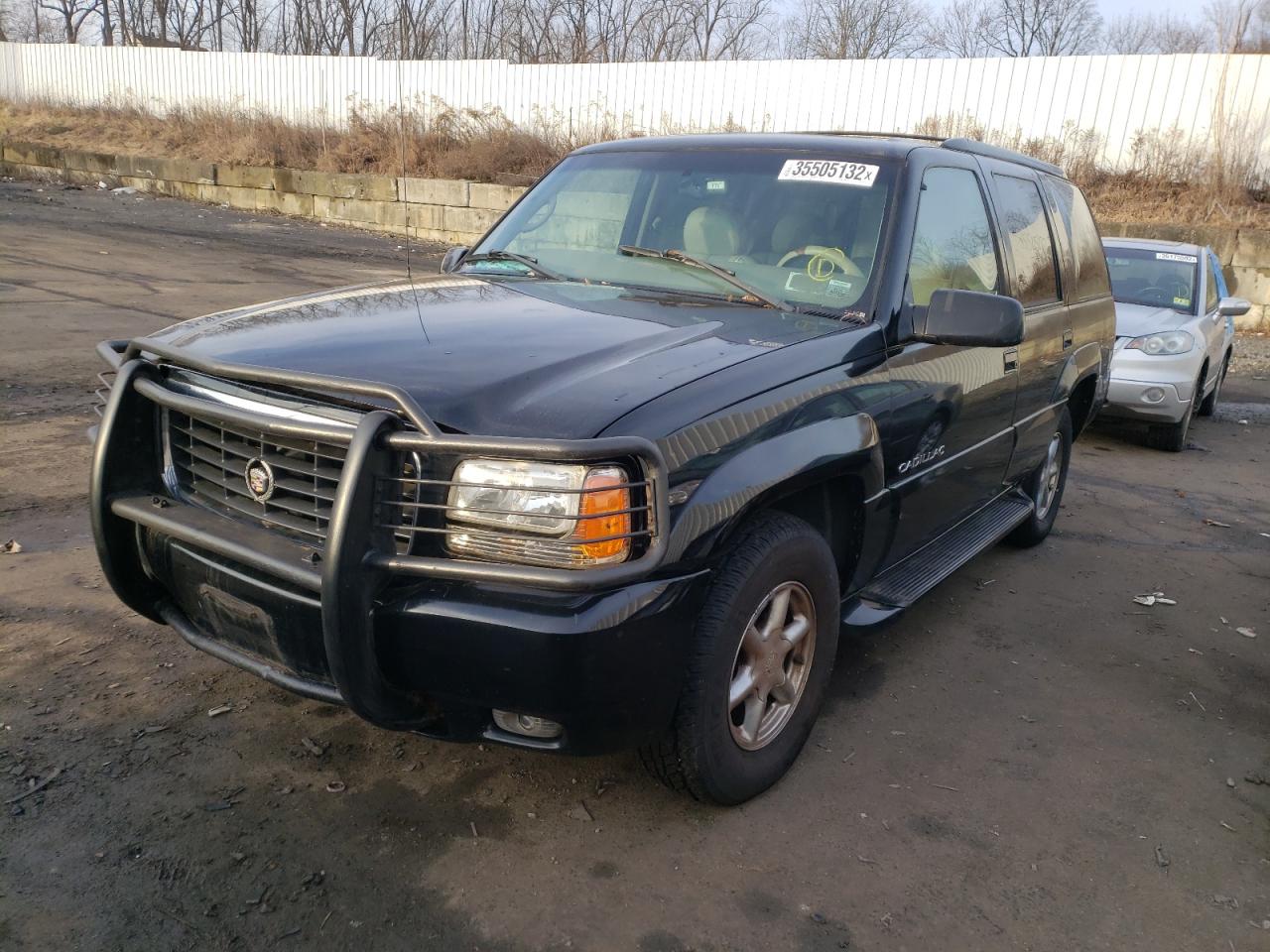 Photo 15 from auction – 2000 CADILLAC ESCALADE L with VIN 1GYEK63R2YR195890