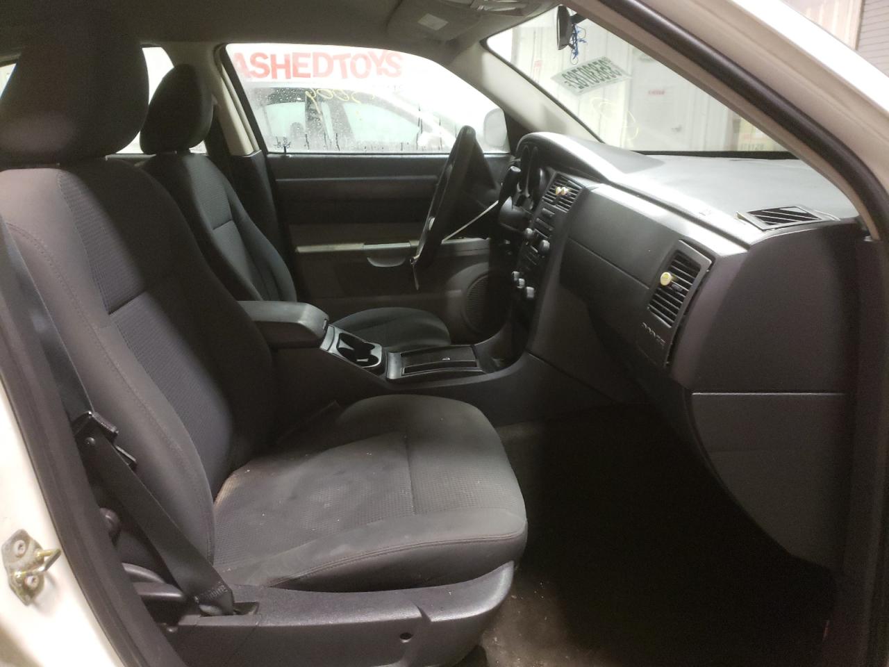 Photo 5 from auction – 2006 DODGE CHARGER SE with VIN 2B3KA43HX6H503958