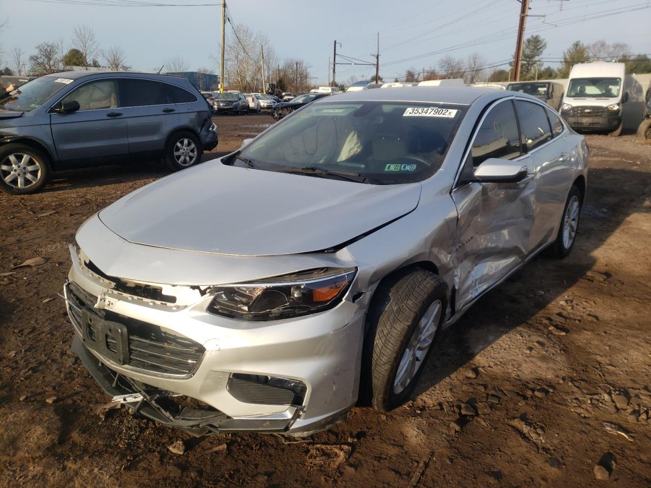 Photo 2 from auction – 2018 CHEVROLET MALIBU LT with VIN 1G1ZD5ST2JF262609