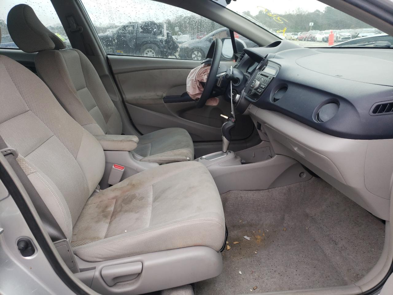 Photo 5 from auction – 2010 HONDA INSIGHT EX with VIN JHMZE2H70AS019366