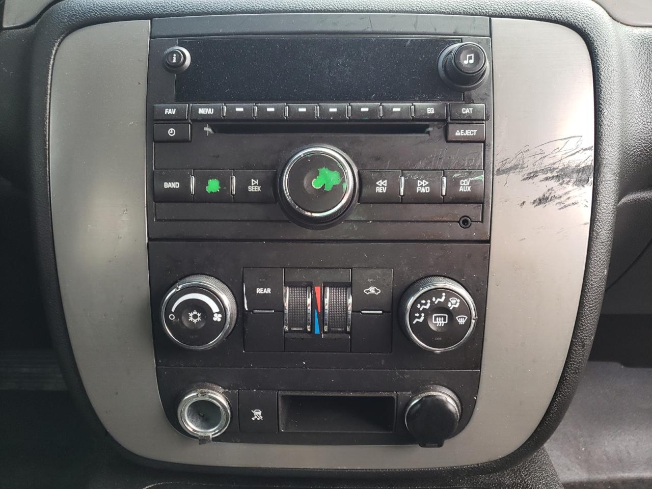 Photo 9 from auction – 2011 CHEVROLET TAHOE with VIN 1GNLC2E0XBR332607