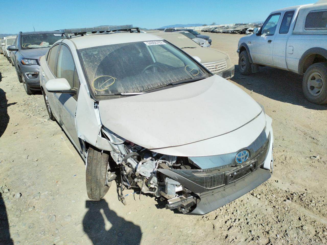 TOYOTA PRIUS PRIM 2022 with VIN JTDKAMFP3N3203133 - Photo from auction