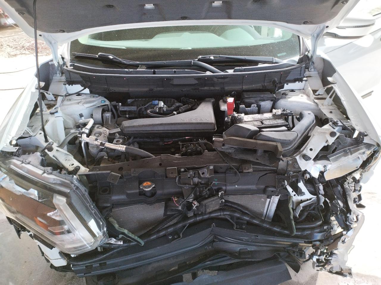 Photo 7 from auction – 2018 NISSAN ROGUE S with VIN 5N1AT2MT1JC828484