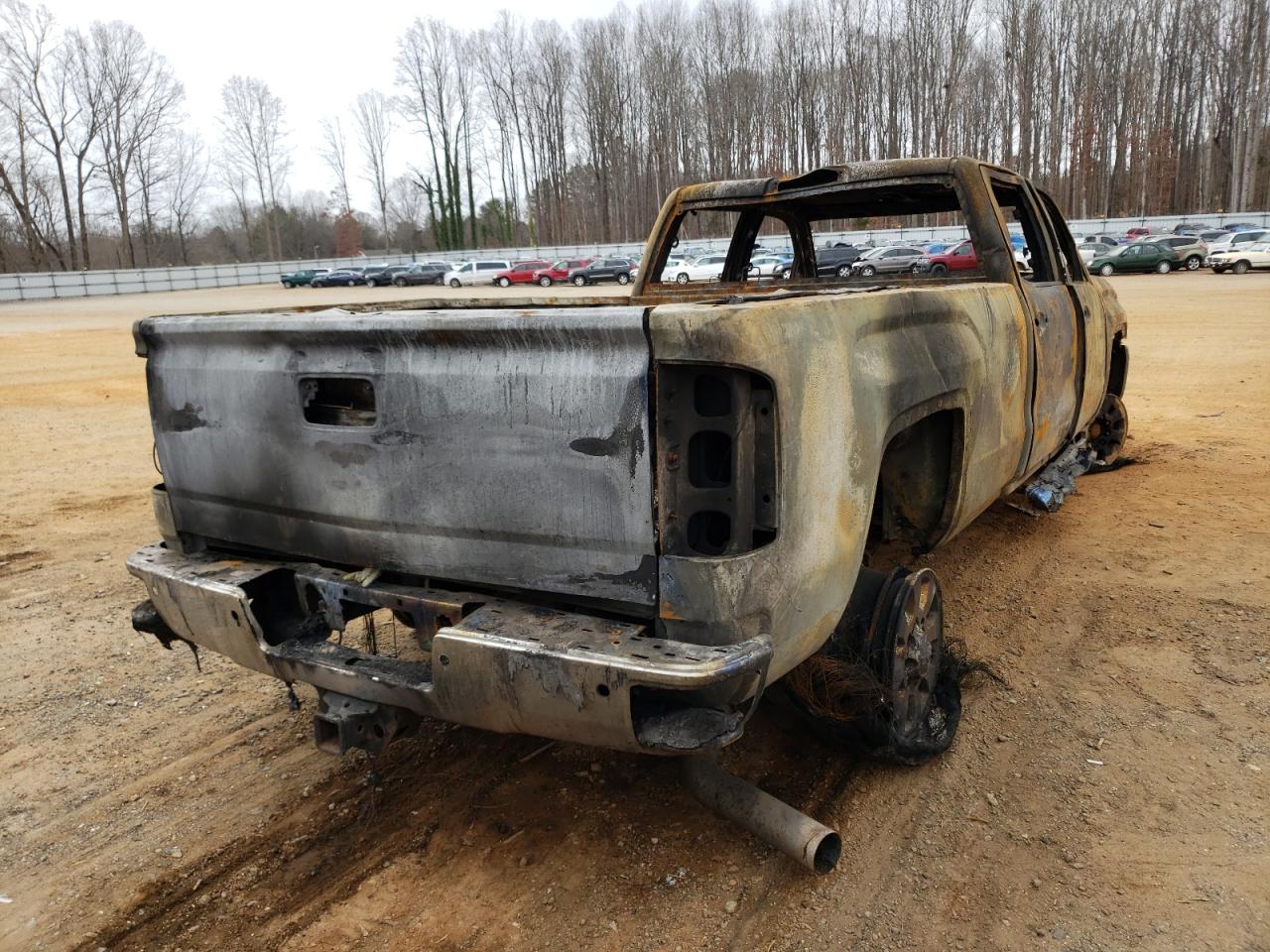 Photo 4 from auction – 2015 GMC SIERRA K35 with VIN 1GT423E84FF151005