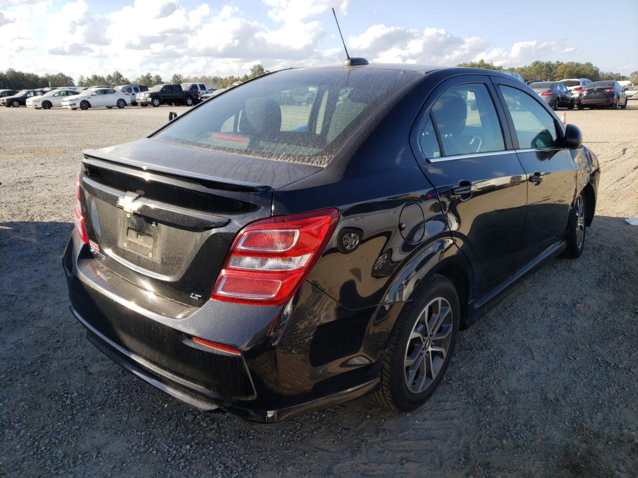 Photo 4 from auction – 2017 CHEVROLET SONIC LT with VIN 1G1JD5SH0H4142631