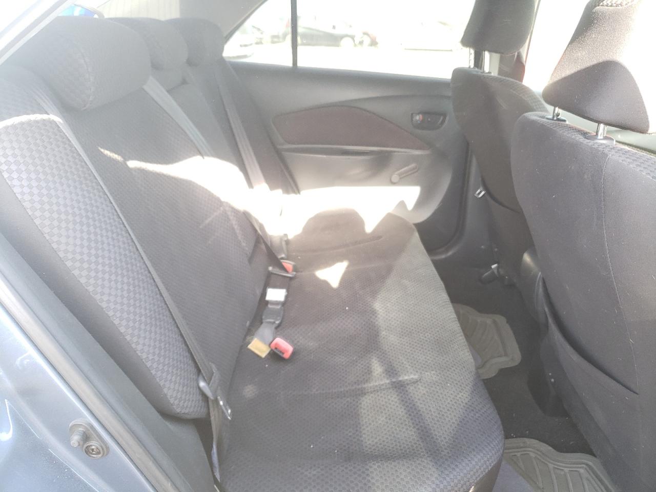 Photo 6 from auction – 2007 TOYOTA YARIS with VIN JTDBT923471039352