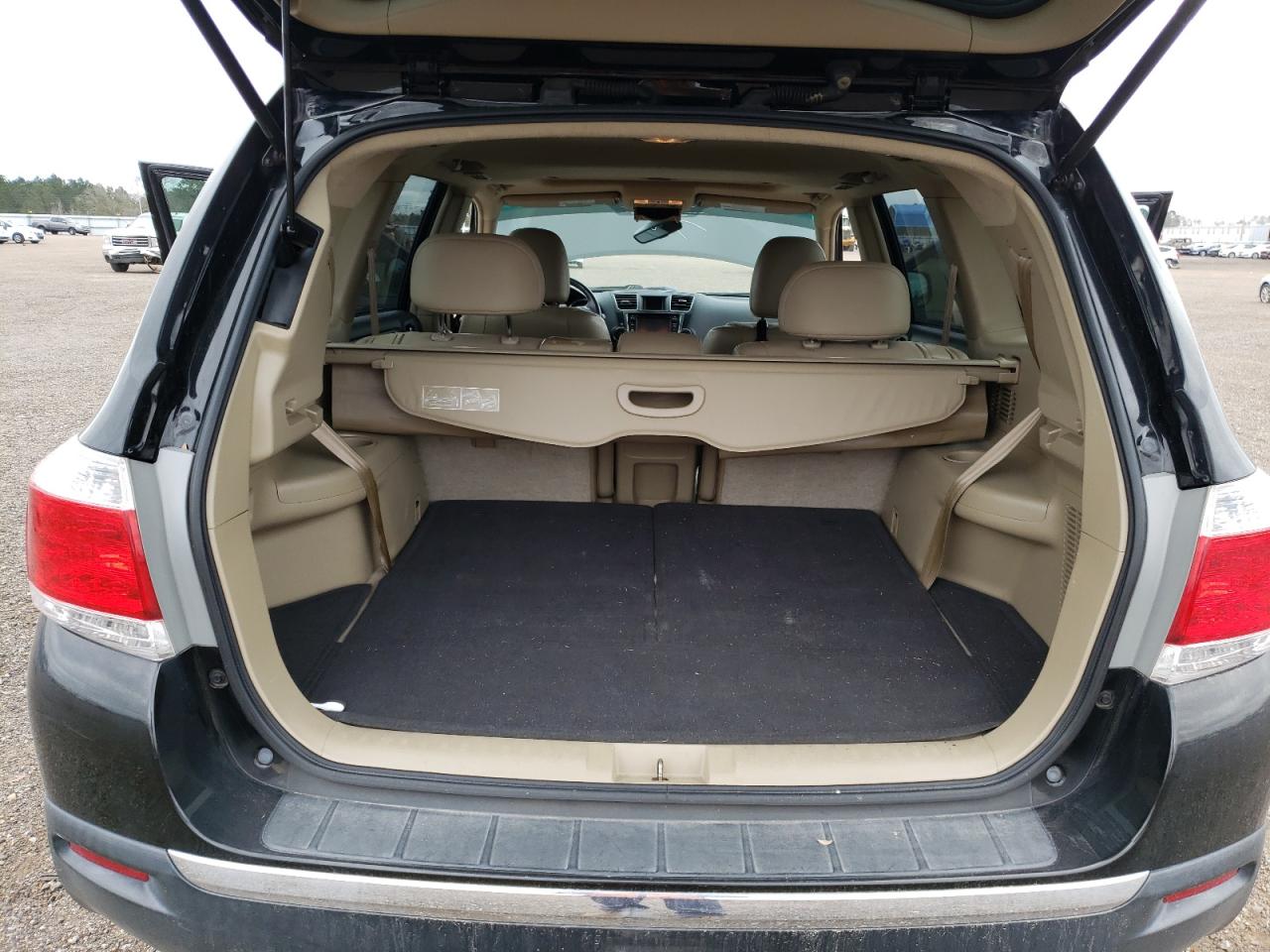 صورة رقم 9 من المزاد - 2013 TOYOTA HIGHLANDER مع VIN 5TDYK3EH4DS096022