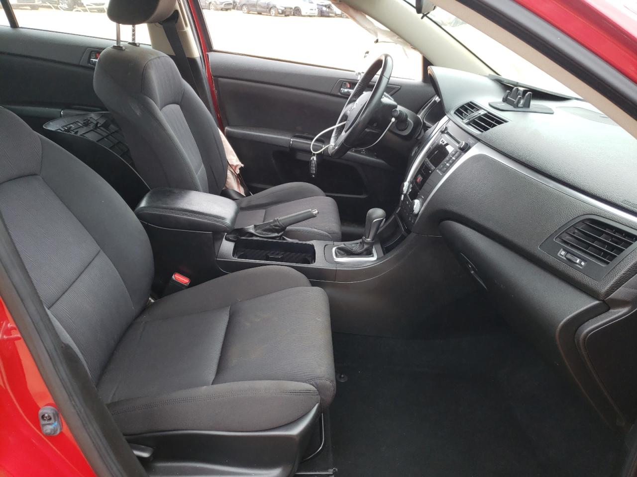 Photo 5 from auction – 2013 SUZUKI KIZASHI SE with VIN JS2RE9A39D6100239