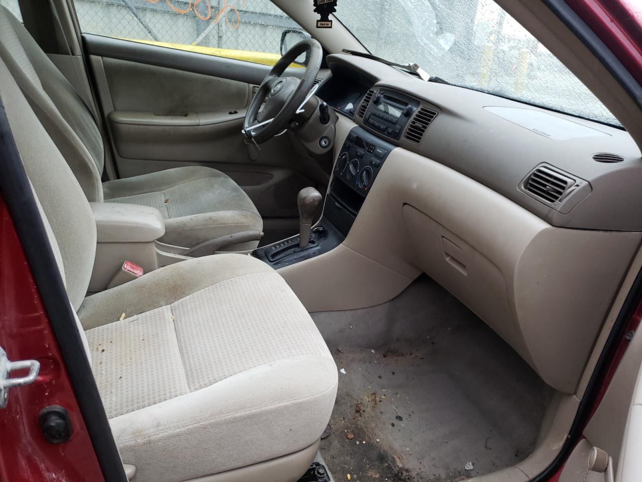 Photo 5 from auction – 2005 TOYOTA COROLLA with VIN 1NXBR32E45Z420073