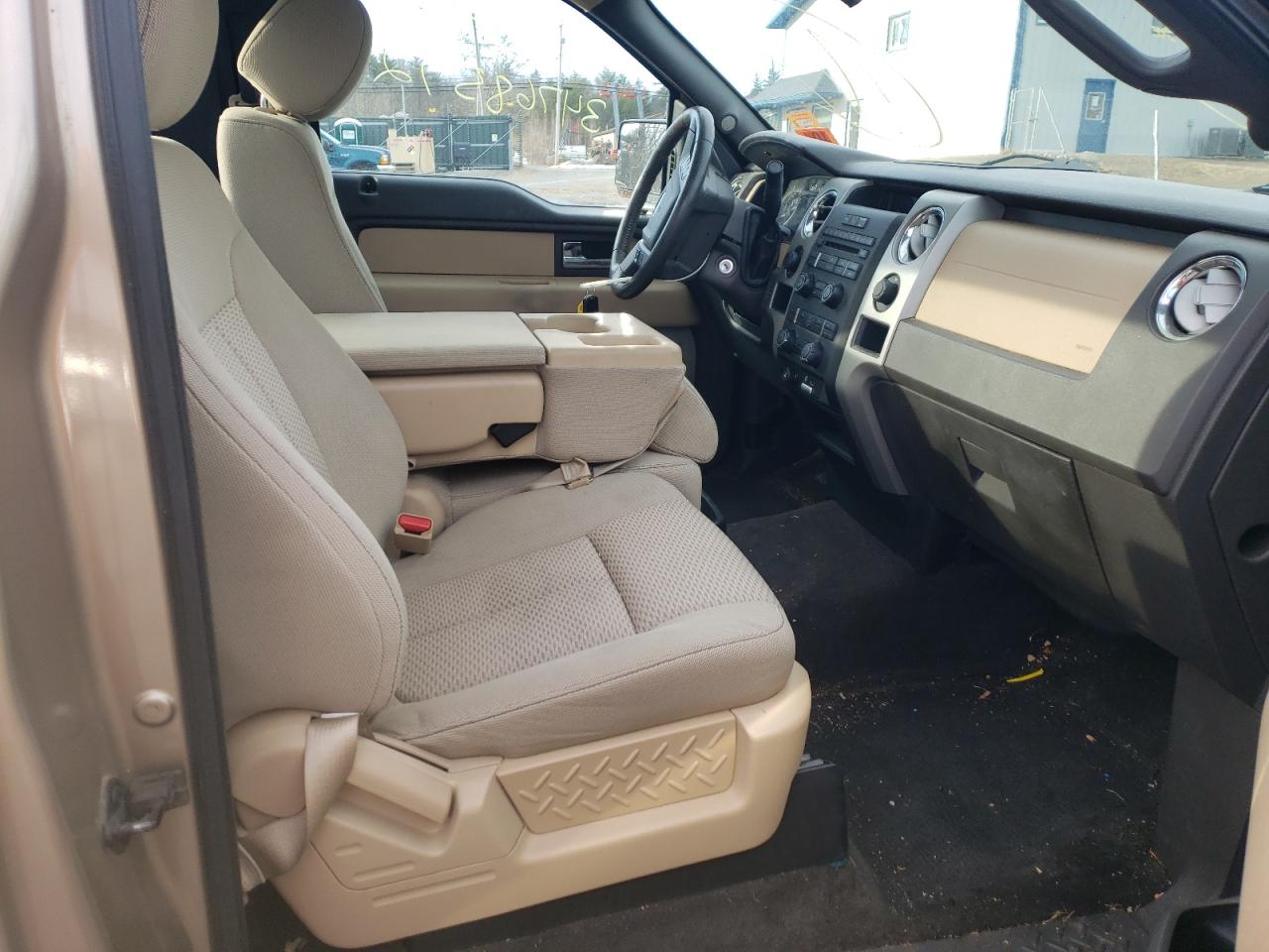 Photo 5 from auction – 2012 FORD F150 with VIN 1FTNF1ET3CKE14069