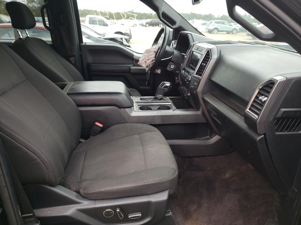 Photo 5 from auction – 2016 FORD F150 SUPER with VIN 1FTEW1CP9GFB65216
