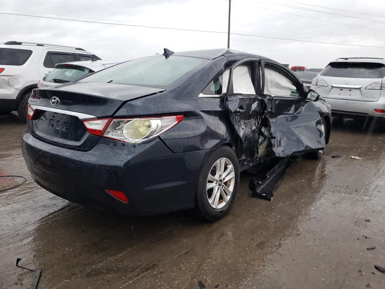Photo 4 from auction – 2014 HYUNDAI SONATA GLS with VIN 5NPEB4AC3EH940044