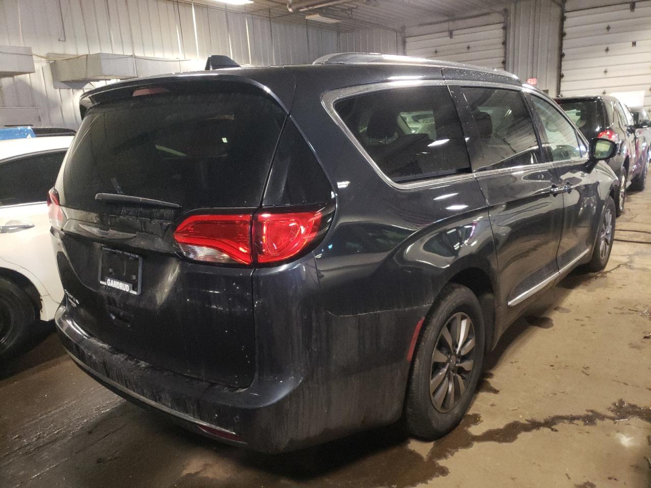 Фото 4 с аукциона – 2020 CHRYSLER PACIFICA T с VIN 2C4RC1EG0LR108543