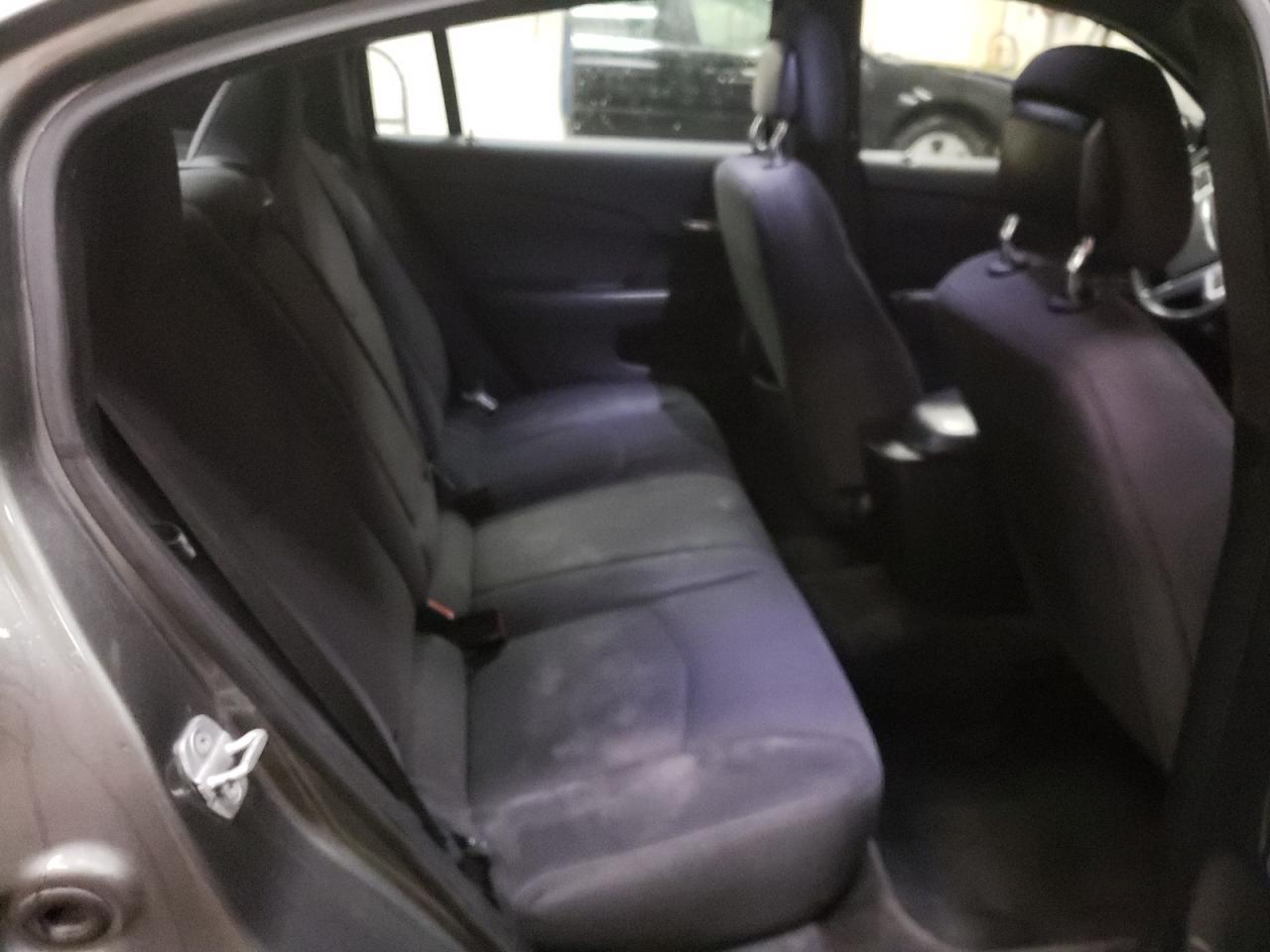 Photo 6 from auction – 2013 CHRYSLER 200 TOURIN with VIN 1C3CCBBB8DN557850