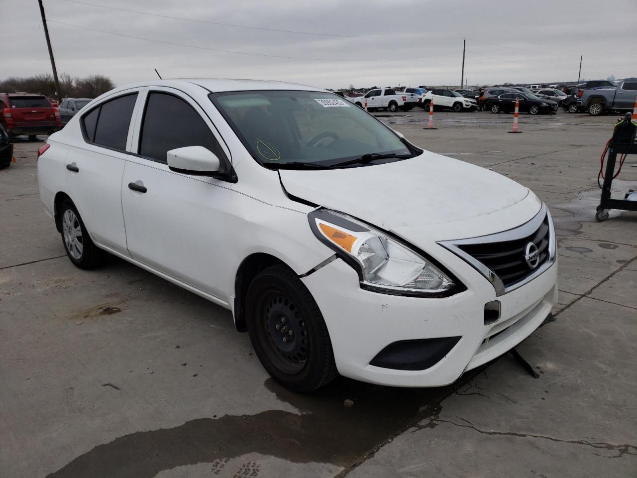 NISSAN VERSA S 2016 with VIN 3N1CN7AP8GL854933 - Photo from auction