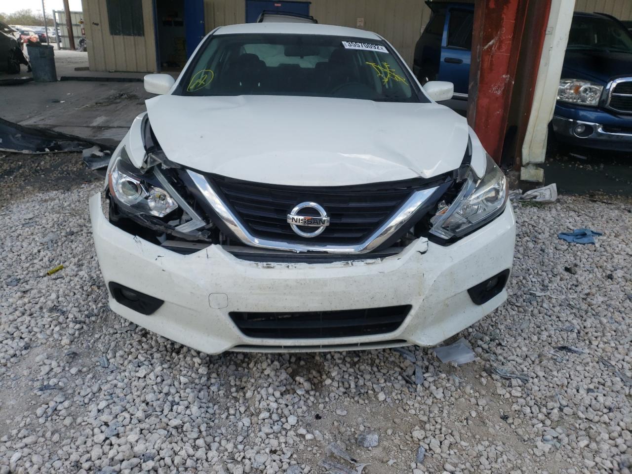 Photo 9 from auction – 2017 NISSAN ALTIMA 2.5 with VIN 1N4AL3AP1HC223348