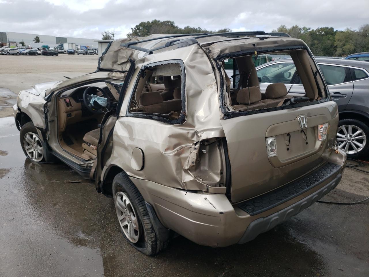 Photo 3 from auction – 2003 HONDA PILOT EX with VIN 2HKYF18453H548114