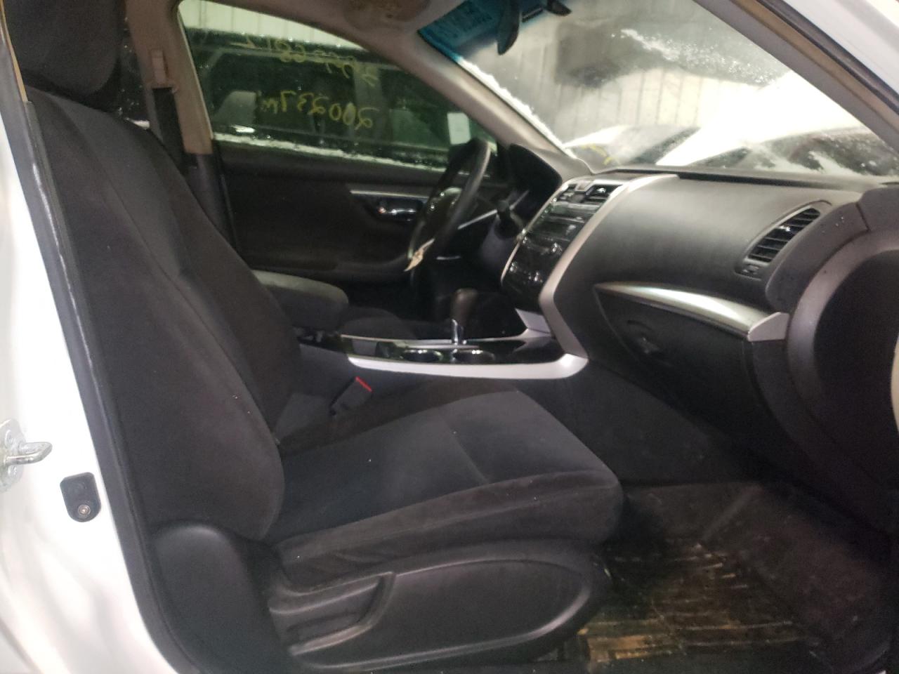Photo 5 from auction – 2013 NISSAN ALTIMA 2.5 with VIN 1N4AL3AP5DC212847