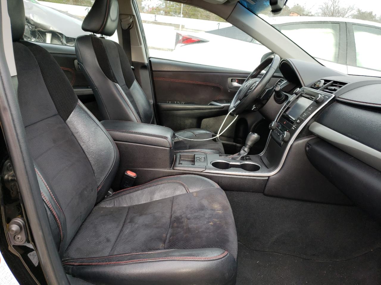 Photo 5 from auction – 2015 TOYOTA CAMRY LE with VIN 4T1BF1FK9FU976877