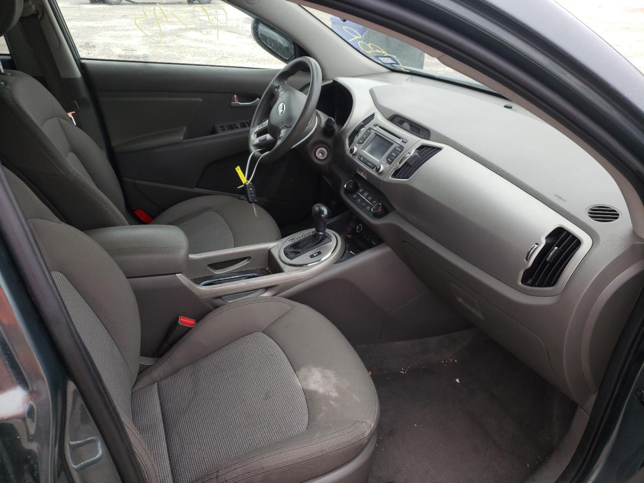 Photo 5 from auction – 2015 KIA SPORTAGE L with VIN KNDPBCAC3F7682827