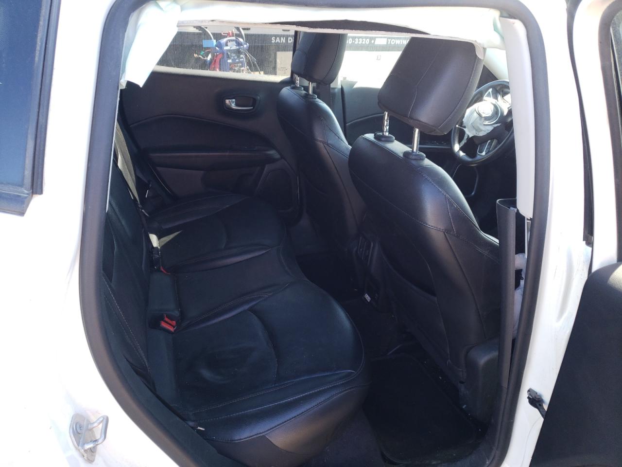 Foto 6 de la subasta – 2019 JEEP COMPASS LI con VIN 3C4NJDCB0KT618383