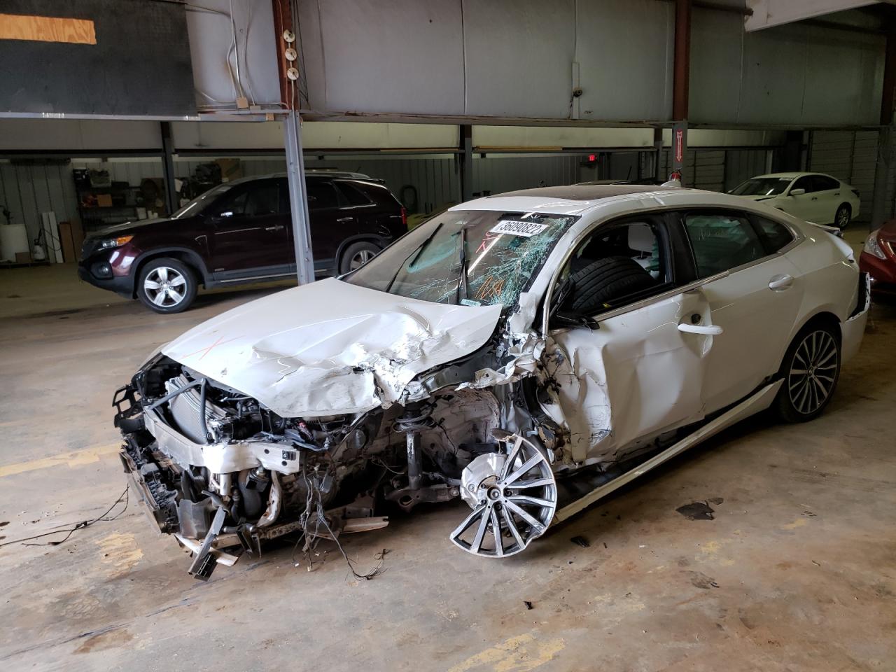 Photo 9 from auction – 2021 BMW 228XI with VIN WBA73AK06M7H54638