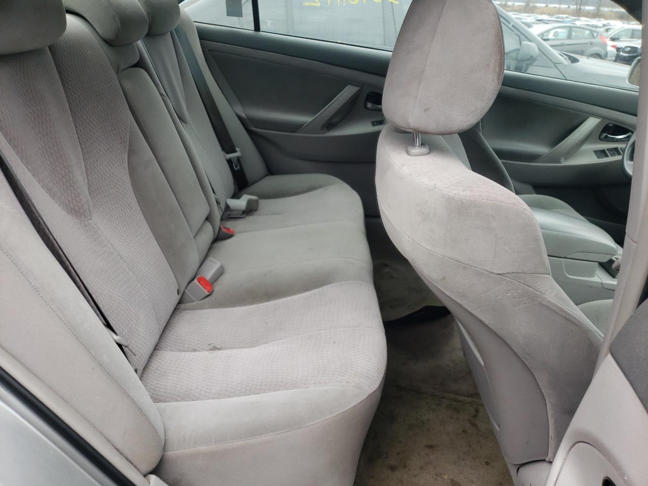 Photo 6 from auction – 2010 TOYOTA CAMRY BASE with VIN 4T1BF3EKXAU046945