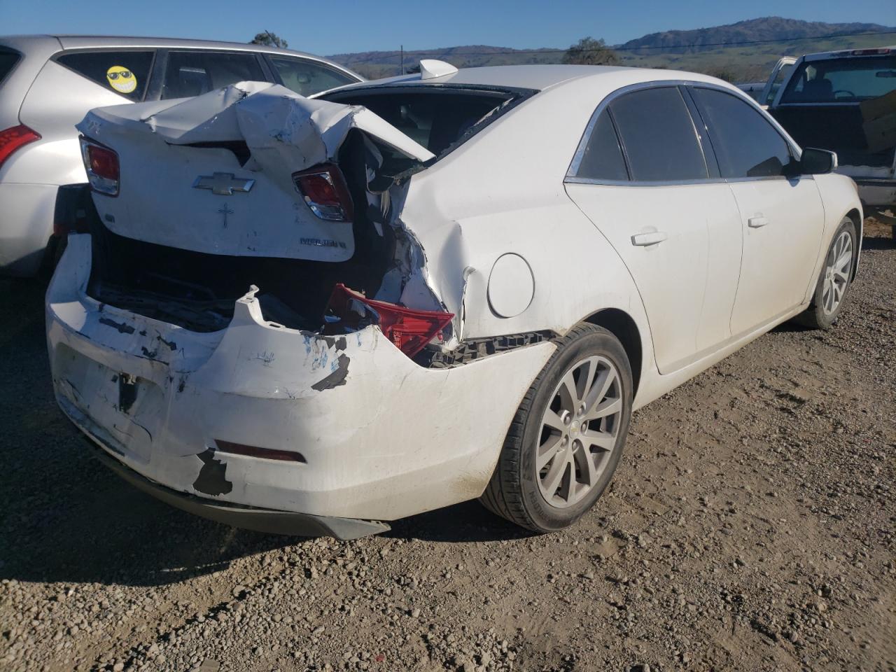 Photo 4 from auction – 2015 CHEVROLET MALIBU 2LT with VIN 1G11D5SL1FF160903