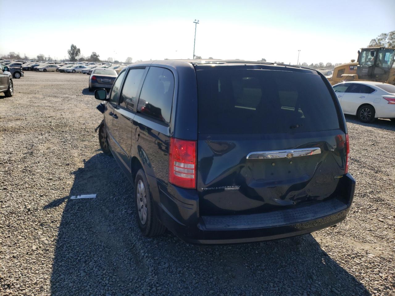 Photo 3 from auction – 2008 CHRYSLER TOWN & COU with VIN 2A8HR44H48R761804