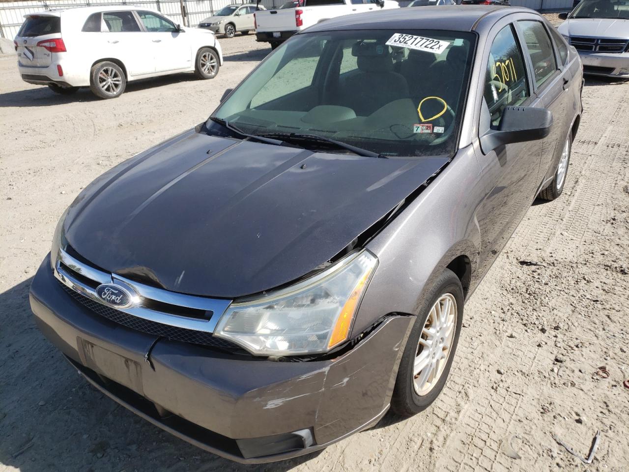 Zdjęcie 2 z aukcji – 2011 FORD FOCUS SE z VIN 1FAHP3FN4BW177336