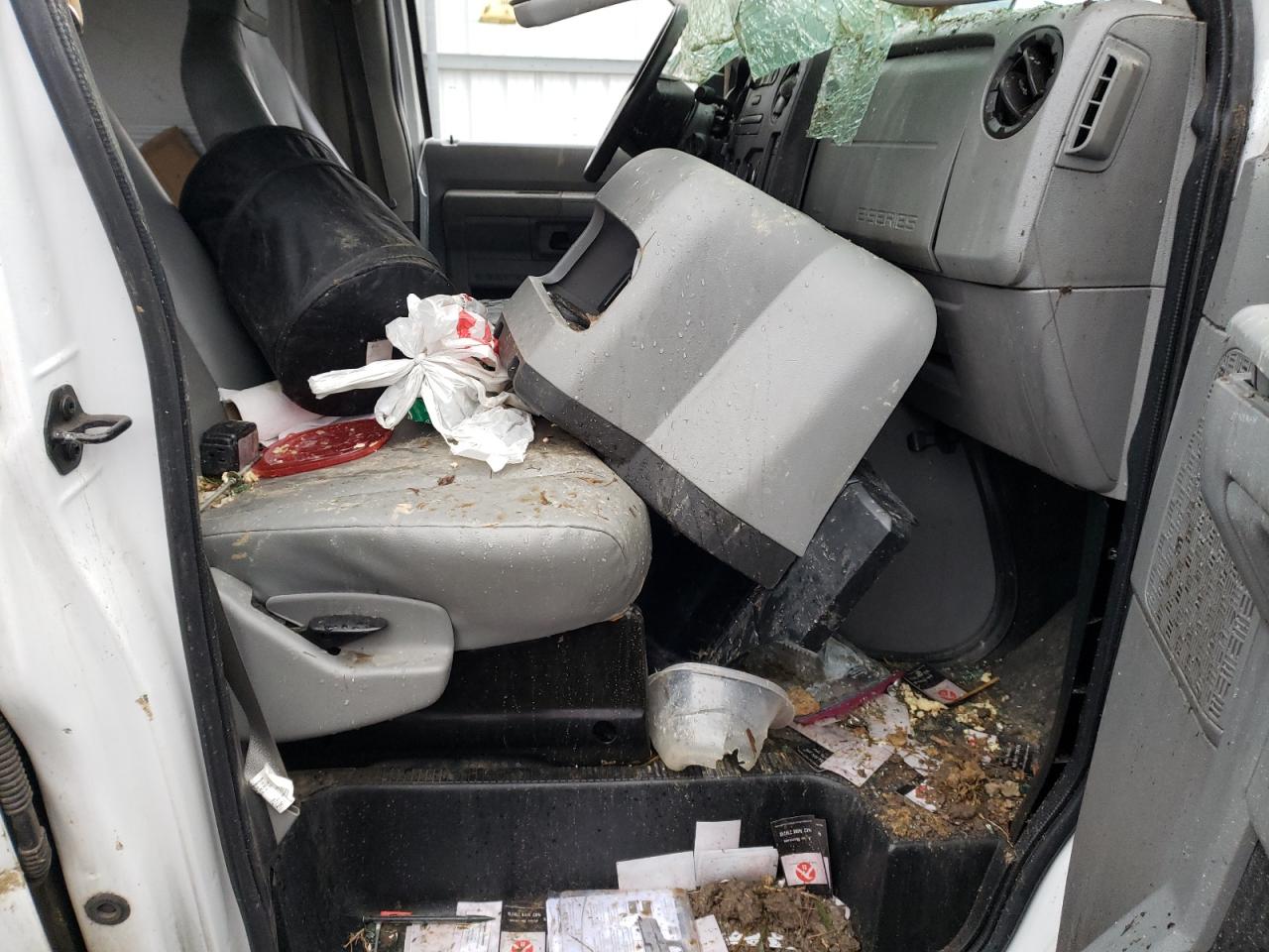 Photo 5 from auction – 2012 FORD ECONOLINE with VIN 1FTNE1EW7CDB13676