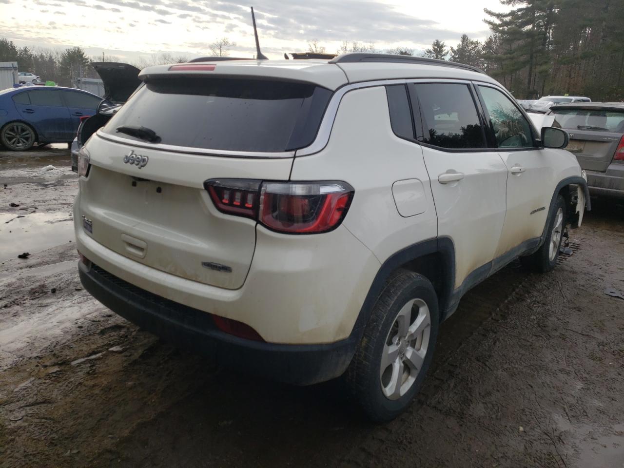 Photo 4 from auction – 2018 JEEP COMPASS LA with VIN 3C4NJDBBXJT402797