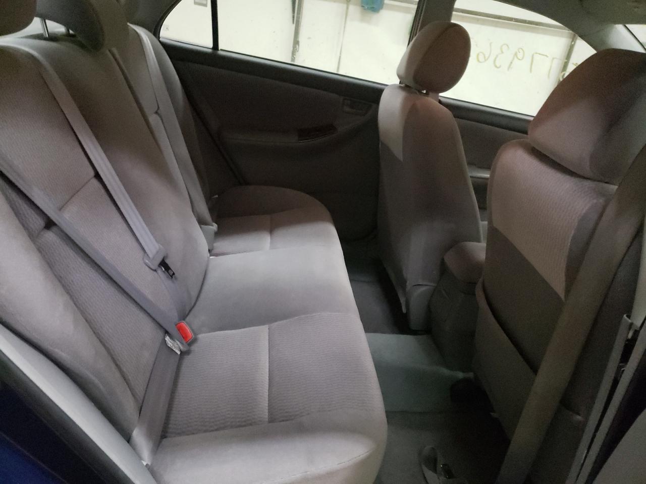 Photo 6 from auction – 2006 TOYOTA COROLLA CE with VIN 2T1BR32E36C639979