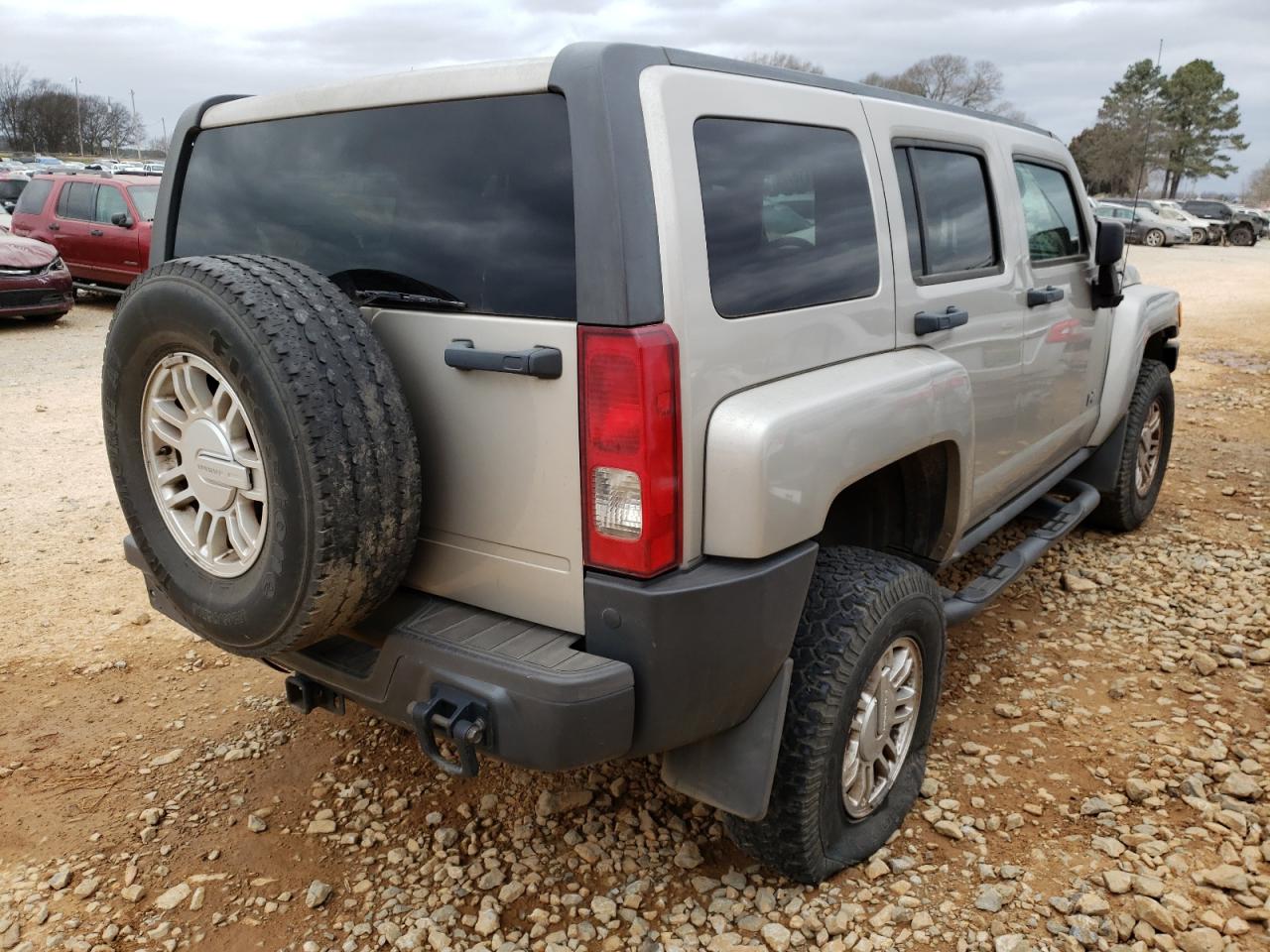 Photo 4 from auction – 2009 HUMMER H3 with VIN 5GTEN13E598102082