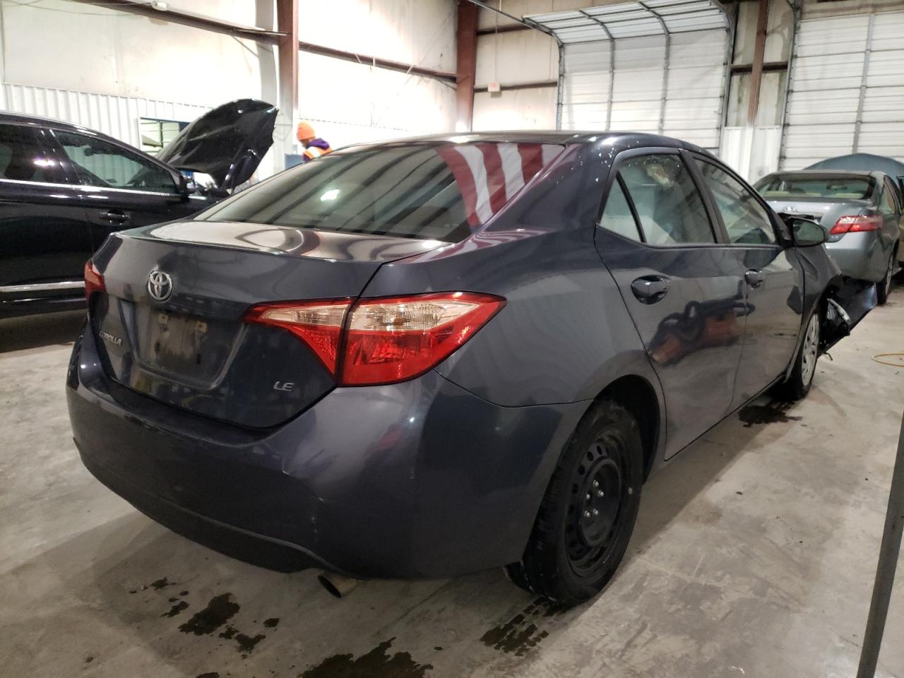 Photo 4 from auction – 2017 TOYOTA COROLLA L with VIN 5YFBURHE0HP700779