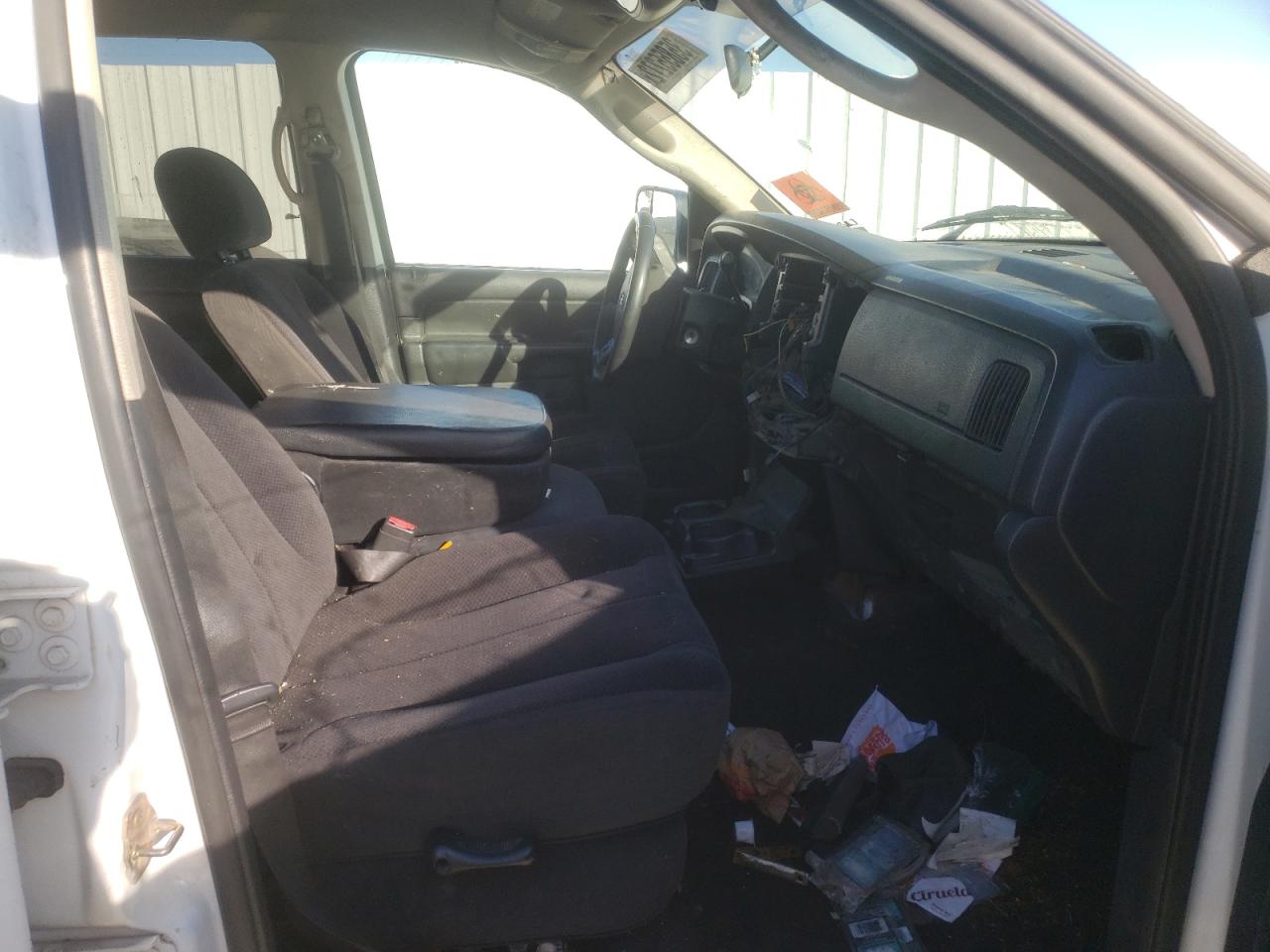 Photo 5 from auction – 2005 DODGE RAM 3500 S with VIN 3D7MR48C65G823649